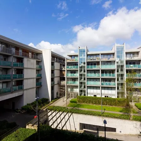 Appartement Guestready - Fabulous 2 Bedroom Apartment With Balcony